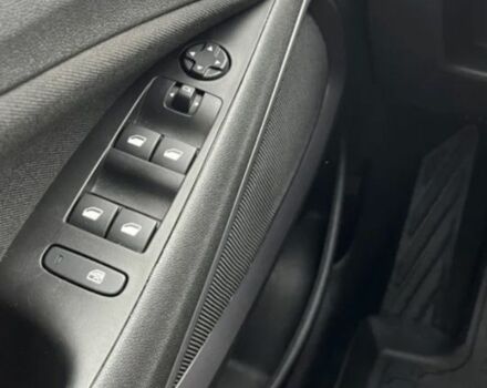 Білий Опель Інша, об'ємом двигуна 1.2 л та пробігом 31 тис. км за 16990 $, фото 6 на Automoto.ua