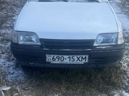Опель Інша 1985 у Каменце-Подольском на Automoto.ua Білий Опель Інша, об'ємом двигуна 1.3 л та пробігом 300 тис. км за 15000 $, фото 1 на Automoto.ua