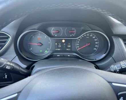 Красный Опель Другая, объемом двигателя 1.6 л и пробегом 271 тыс. км за 15499 $, фото 3 на Automoto.ua