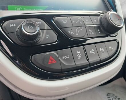 Сірий Опель Інша, об'ємом двигуна 0 л та пробігом 104 тис. км за 16300 $, фото 4 на Automoto.ua