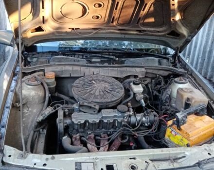 Серый Опель Другая, объемом двигателя 1.6 л и пробегом 380 тыс. км за 1669 $, фото 4 на Automoto.ua