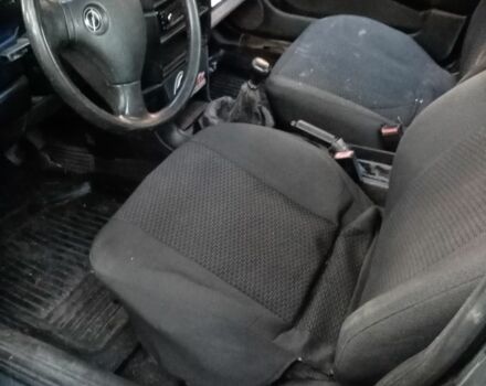 Серый Опель Другая, объемом двигателя 1.6 л и пробегом 380 тыс. км за 1669 $, фото 3 на Automoto.ua