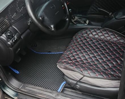 Зеленый Опель Другая, объемом двигателя 2 л и пробегом 45 тыс. км за 2000 $, фото 4 на Automoto.ua