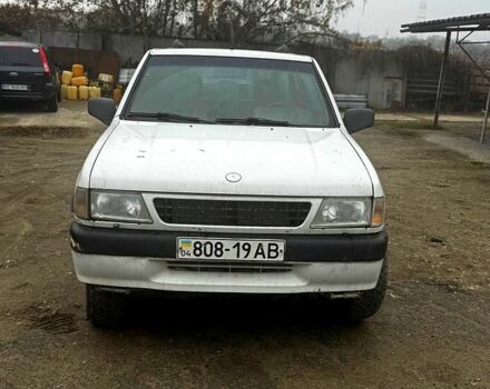 Білий Опель Фронтера, об'ємом двигуна 2.4 л та пробігом 100 тис. км за 2500 $, фото 3 на Automoto.ua