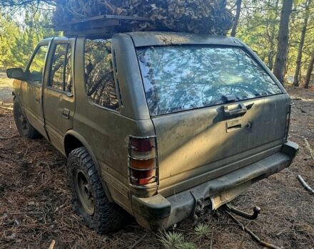 Белый Опель Фронтера, объемом двигателя 2.3 л и пробегом 250 тыс. км за 2143 $, фото 3 на Automoto.ua