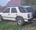 Белый Опель Фронтера, объемом двигателя 2.5 л и пробегом 1 тыс. км за 5204 $, фото 2 на Automoto.ua