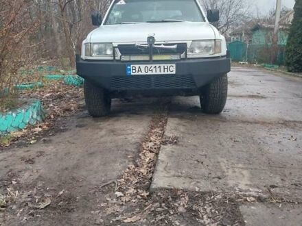 Опель Фронтера 1992 у Запоріжжя на Automoto.ua Білий Опель Фронтера, об'ємом двигуна 2 л та пробігом 350 тис. км за 6000 $, фото 1 на Automoto.ua