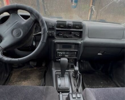 Бежевый Опель Фронтера, объемом двигателя 2.5 л и пробегом 200 тыс. км за 1295 $, фото 7 на Automoto.ua