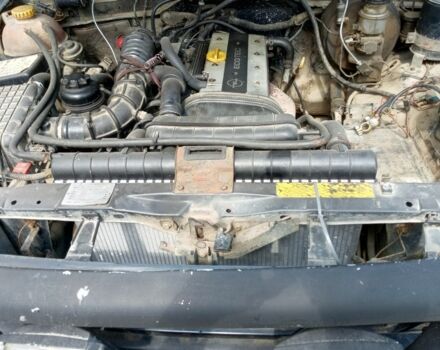 Черный Опель Фронтера, объемом двигателя 0 л и пробегом 257 тыс. км за 3750 $, фото 5 на Automoto.ua