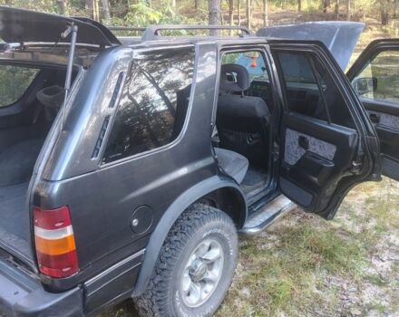 Опель Фронтера 1992 в Ровно на Automoto.ua Черный Опель Фронтера, объемом двигателя 2.4 л и пробегом 319 тыс. км за 4300 $, фото 6 на Automoto.ua