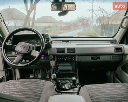 Черный Опель Фронтера, объемом двигателя 2.3 л и пробегом 505 тыс. км за 3700 $, фото 10 на Automoto.ua