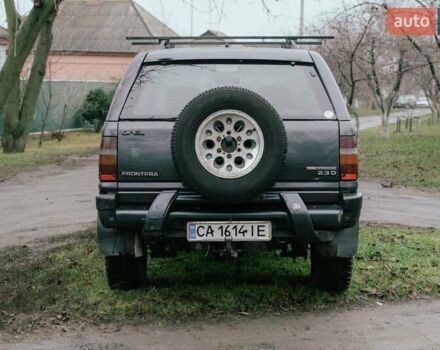Черный Опель Фронтера, объемом двигателя 2.3 л и пробегом 505 тыс. км за 3700 $, фото 7 на Automoto.ua