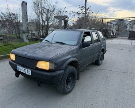 Черный Опель Фронтера, объемом двигателя 2.2 л и пробегом 300 тыс. км за 2300 $, фото 1 на Automoto.ua