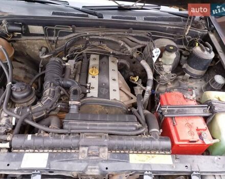 Черный Опель Фронтера, объемом двигателя 2.2 л и пробегом 329 тыс. км за 4999 $, фото 24 на Automoto.ua