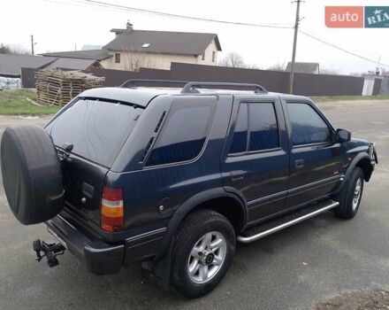 Черный Опель Фронтера, объемом двигателя 2.2 л и пробегом 329 тыс. км за 4999 $, фото 28 на Automoto.ua