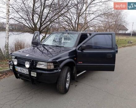Черный Опель Фронтера, объемом двигателя 2.2 л и пробегом 329 тыс. км за 4999 $, фото 6 на Automoto.ua