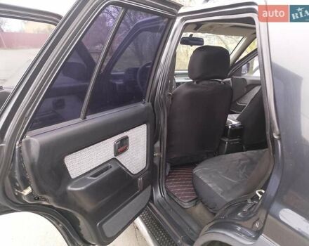 Черный Опель Фронтера, объемом двигателя 2.2 л и пробегом 329 тыс. км за 4999 $, фото 17 на Automoto.ua