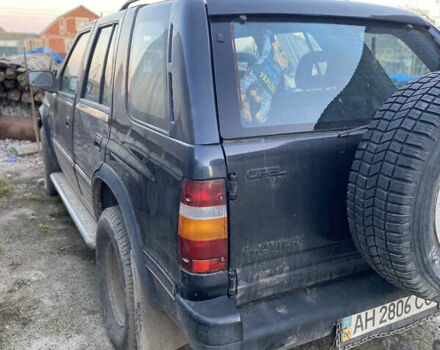 Черный Опель Фронтера, объемом двигателя 2.2 л и пробегом 229 тыс. км за 2700 $, фото 2 на Automoto.ua