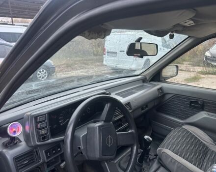 Чорний Опель Фронтера, об'ємом двигуна 0 л та пробігом 200 тис. км за 1650 $, фото 2 на Automoto.ua