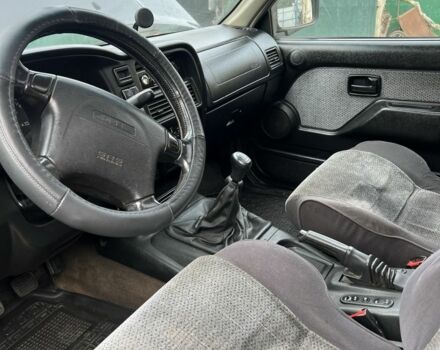 Чорний Опель Фронтера, об'ємом двигуна 2.5 л та пробігом 260 тис. км за 3500 $, фото 4 на Automoto.ua