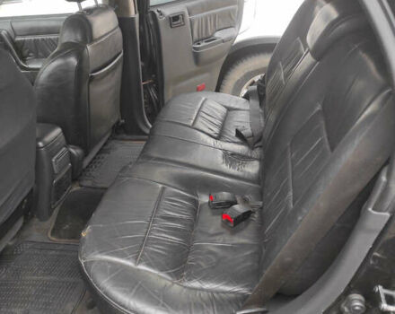 Черный Опель Фронтера, объемом двигателя 2.2 л и пробегом 36 тыс. км за 5500 $, фото 12 на Automoto.ua