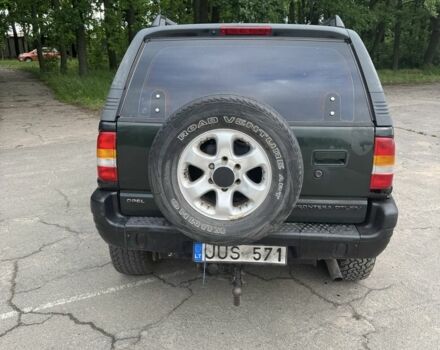 Черный Опель Фронтера, объемом двигателя 0 л и пробегом 250 тыс. км за 2700 $, фото 4 на Automoto.ua