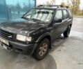 Черный Опель Фронтера, объемом двигателя 2.2 л и пробегом 358 тыс. км за 2500 $, фото 3 на Automoto.ua