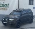 Черный Опель Фронтера, объемом двигателя 2.2 л и пробегом 310 тыс. км за 1600 $, фото 1 на Automoto.ua