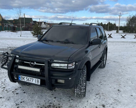 Черный Опель Фронтера, объемом двигателя 2.2 л и пробегом 300 тыс. км за 7300 $, фото 24 на Automoto.ua