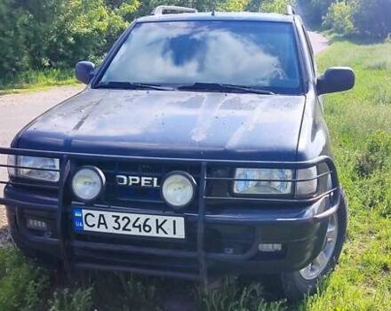 Чорний Опель Фронтера, об'ємом двигуна 2.2 л та пробігом 420 тис. км за 4000 $, фото 12 на Automoto.ua