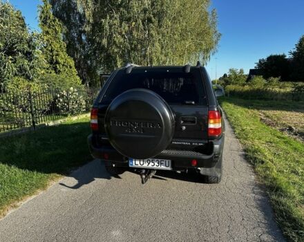 Черный Опель Фронтера, объемом двигателя 2.2 л и пробегом 278 тыс. км за 2200 $, фото 5 на Automoto.ua