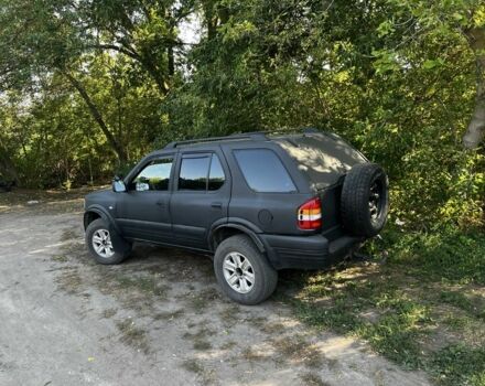 Черный Опель Фронтера, объемом двигателя 2.2 л и пробегом 300 тыс. км за 3717 $, фото 2 на Automoto.ua