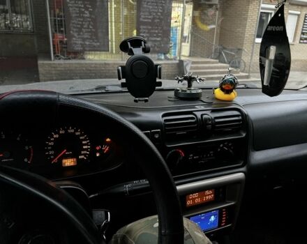 Черный Опель Фронтера, объемом двигателя 2.2 л и пробегом 300 тыс. км за 3717 $, фото 3 на Automoto.ua