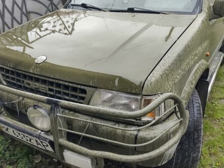 Опель Фронтера 1992 у Стрые на Automoto.ua Чорний Опель Фронтера, об'ємом двигуна 2.4 л та пробігом 500 тис. км за 3000 $, фото 1 на Automoto.ua