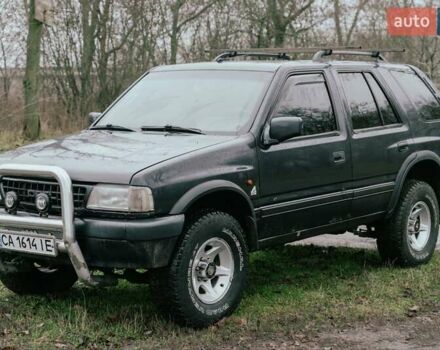 Черный Опель Фронтера, объемом двигателя 2.3 л и пробегом 505 тыс. км за 3700 $, фото 1 на Automoto.ua