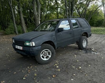 Чорний Опель Фронтера, об'ємом двигуна 2.3 л та пробігом 111 тис. км за 1900 $, фото 1 на Automoto.ua