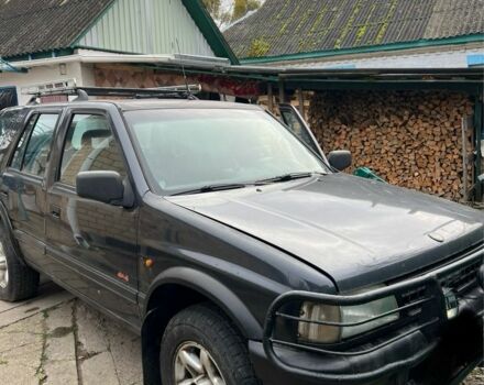 Черный Опель Фронтера, объемом двигателя 2.5 л и пробегом 260 тыс. км за 3500 $, фото 1 на Automoto.ua