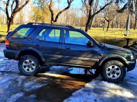 Чорний Опель Фронтера, об'ємом двигуна 3.2 л та пробігом 329 тис. км за 3000 $, фото 1 на Automoto.ua