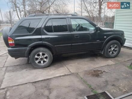 Черный Опель Фронтера, объемом двигателя 2.17 л и пробегом 270 тыс. км за 6150 $, фото 1 на Automoto.ua