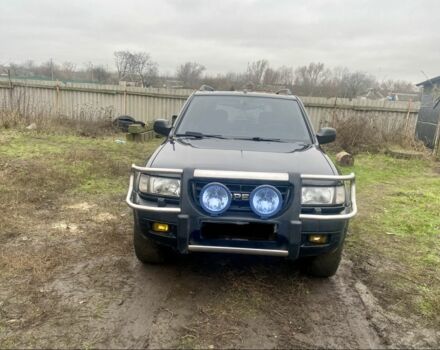 Черный Опель Фронтера, объемом двигателя 2.2 л и пробегом 300 тыс. км за 4100 $, фото 1 на Automoto.ua