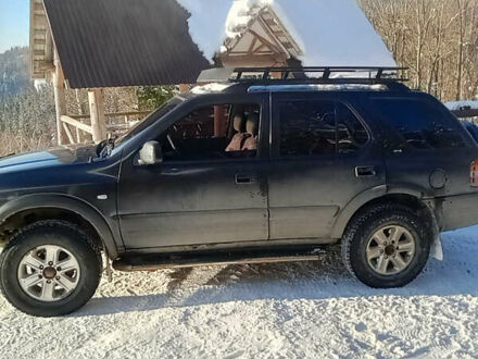 Черный Опель Фронтера, объемом двигателя 2.17 л и пробегом 143 тыс. км за 5500 $, фото 1 на Automoto.ua