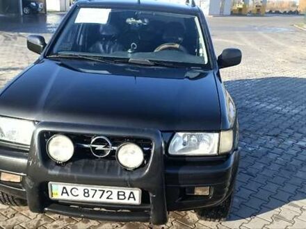 Черный Опель Фронтера, объемом двигателя 2.17 л и пробегом 335 тыс. км за 4800 $, фото 1 на Automoto.ua