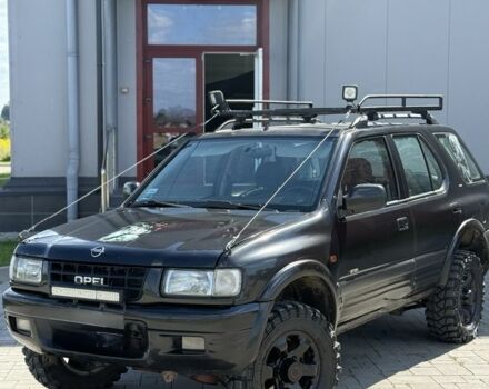 Чорний Опель Фронтера, об'ємом двигуна 2.2 л та пробігом 280 тис. км за 4400 $, фото 1 на Automoto.ua