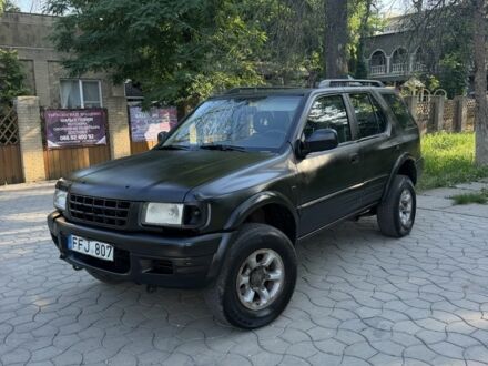 Чорний Опель Фронтера, об'ємом двигуна 2.2 л та пробігом 321 тис. км за 1700 $, фото 1 на Automoto.ua