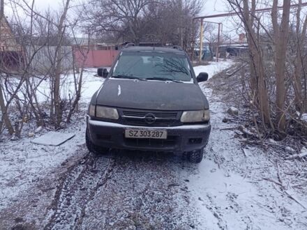 Чорний Опель Фронтера, об'ємом двигуна 2 л та пробігом 3 тис. км за 2300 $, фото 1 на Automoto.ua