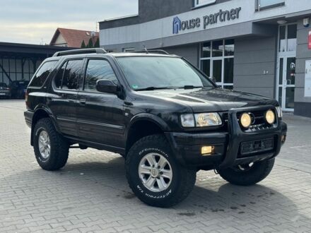 Чорний Опель Фронтера, об'ємом двигуна 2.2 л та пробігом 218 тис. км за 2100 $, фото 1 на Automoto.ua