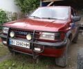 Червоний Опель Фронтера, об'ємом двигуна 2.3 л та пробігом 100 тис. км за 4200 $, фото 1 на Automoto.ua