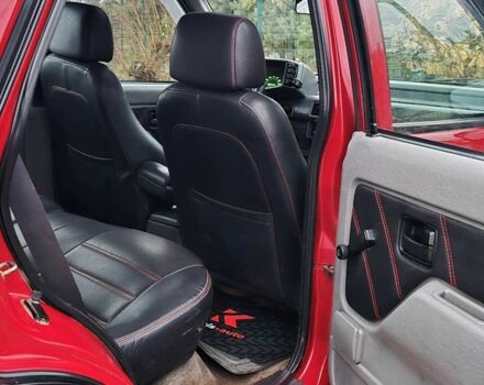 Красный Опель Фронтера, объемом двигателя 2.3 л и пробегом 198 тыс. км за 4299 $, фото 22 на Automoto.ua