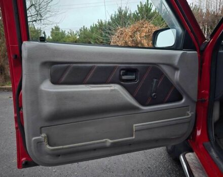 Красный Опель Фронтера, объемом двигателя 2.3 л и пробегом 198 тыс. км за 4299 $, фото 9 на Automoto.ua