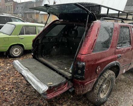 Красный Опель Фронтера, объемом двигателя 2.3 л и пробегом 285 тыс. км за 1150 $, фото 2 на Automoto.ua